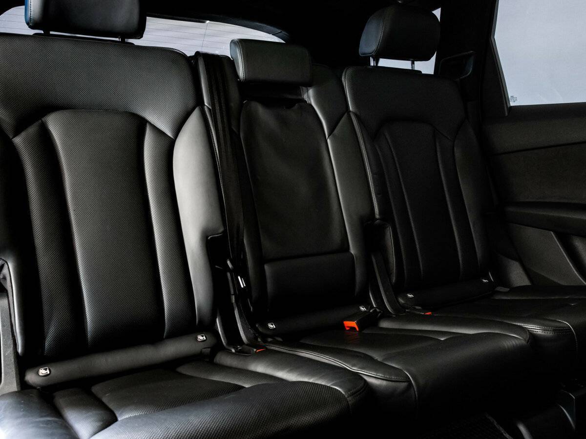 Купить Audi Q7 с пробегом. Фото: #19