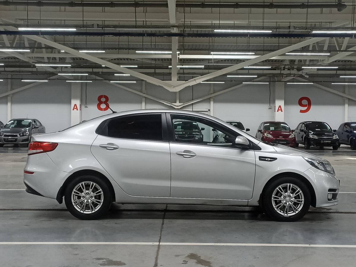 Купить Kia Rio с пробегом. Фото: #3