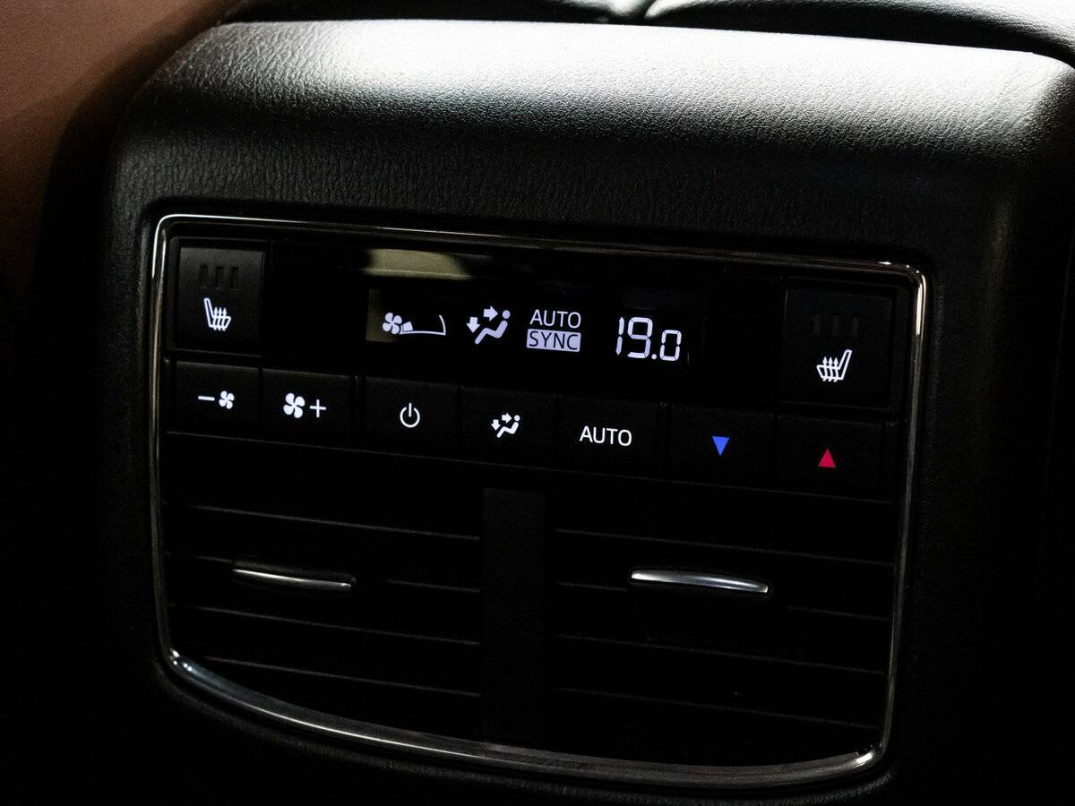 Купить Mazda CX-9 с пробегом. Фото: #20