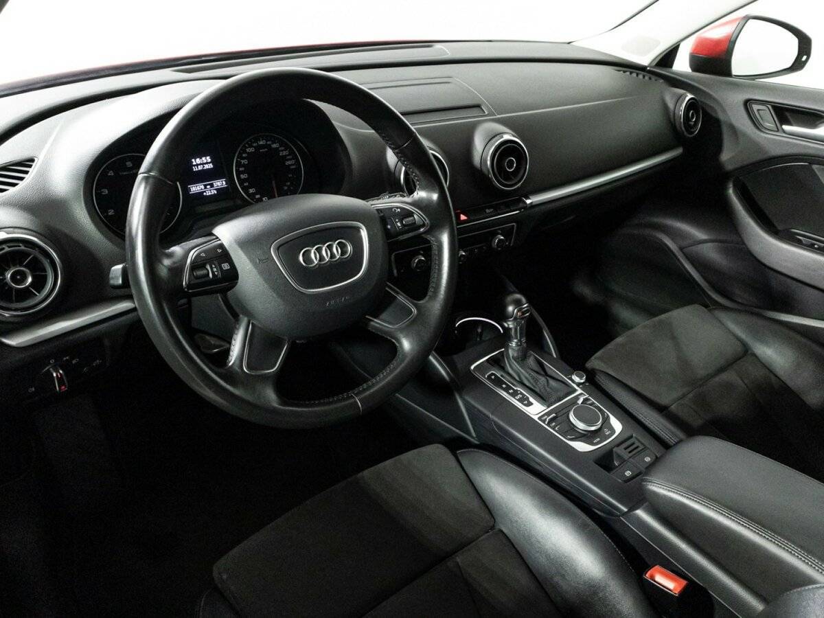 Купить Audi A3 с пробегом. Фото: #10