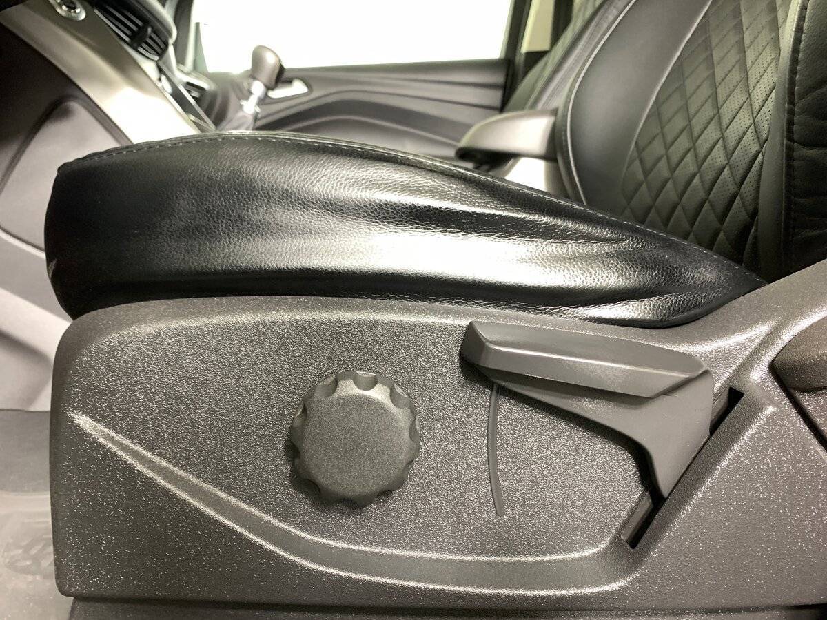 Купить Ford Kuga с пробегом. Фото: #15