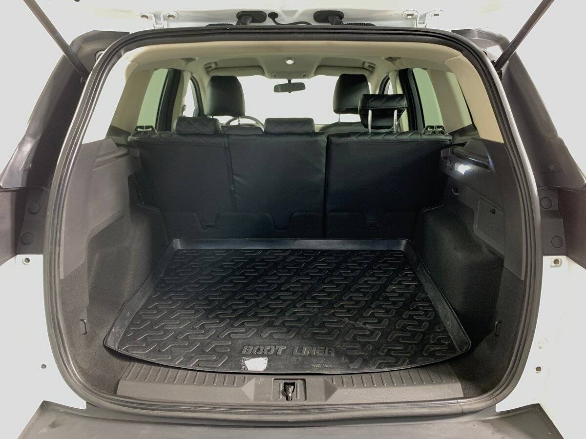 Купить Ford Kuga с пробегом. Фото: #18