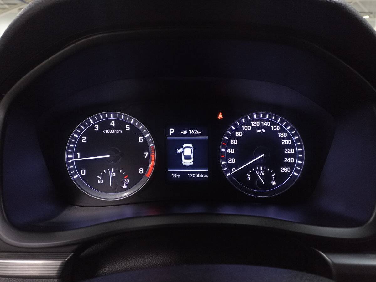 Купить Hyundai Sonata с пробегом. Фото: #12