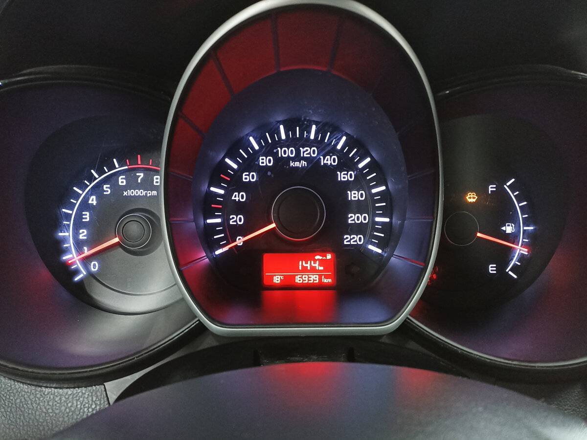 Купить Kia Rio с пробегом. Фото: #12