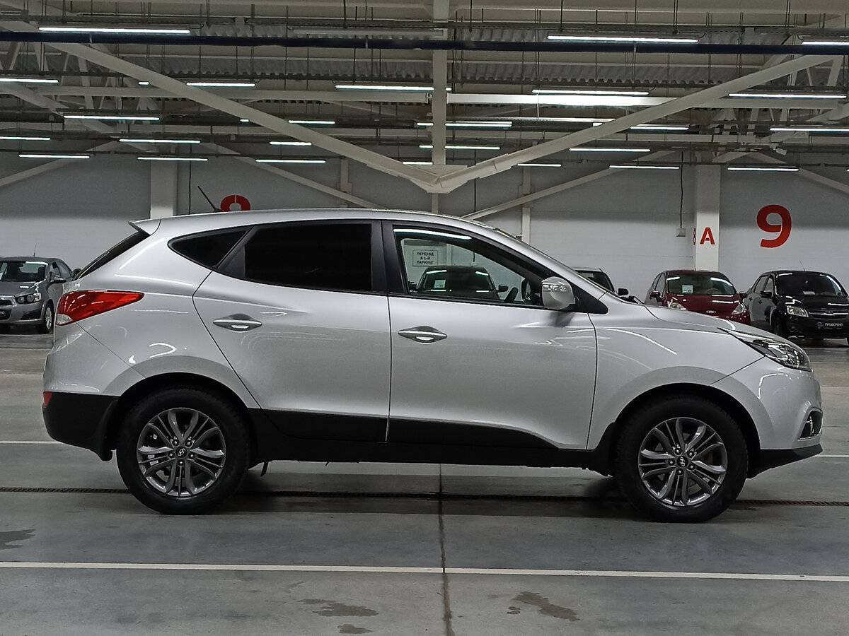 Купить Hyundai ix35 с пробегом. Фото: #3