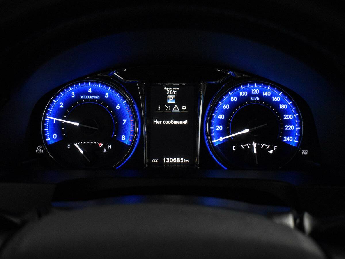 Купить Toyota Camry с пробегом. Фото: #20