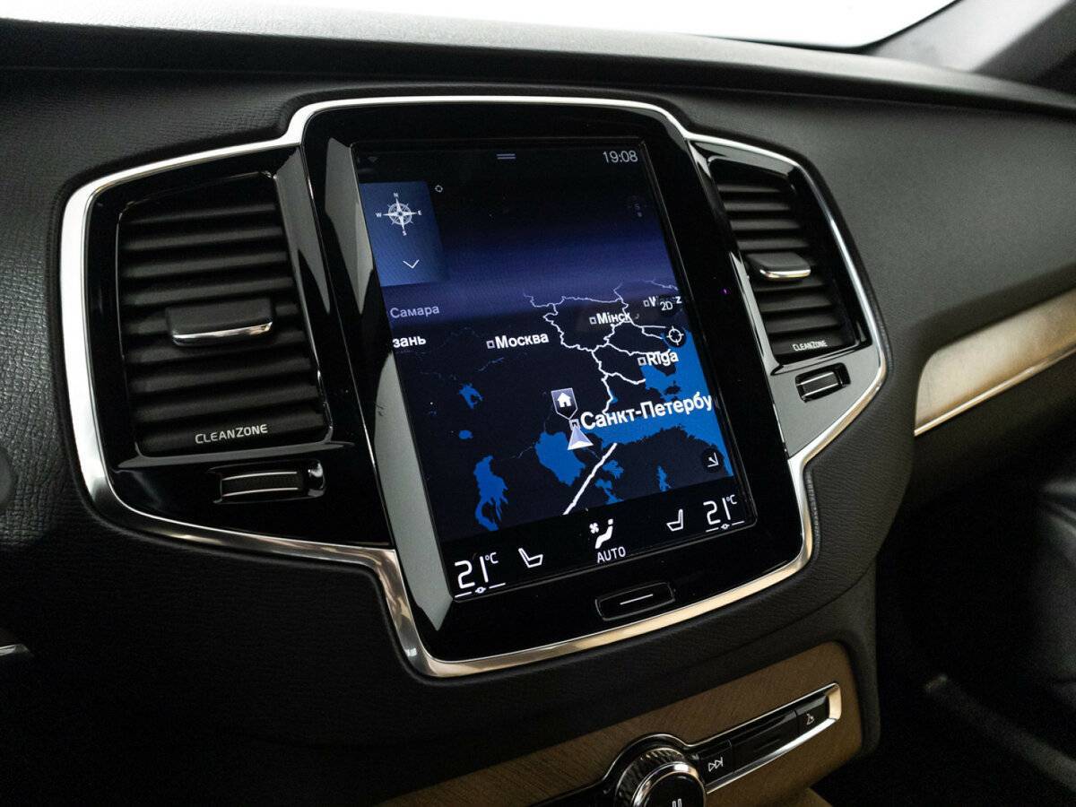 Купить Volvo XC90 с пробегом. Фото: #18