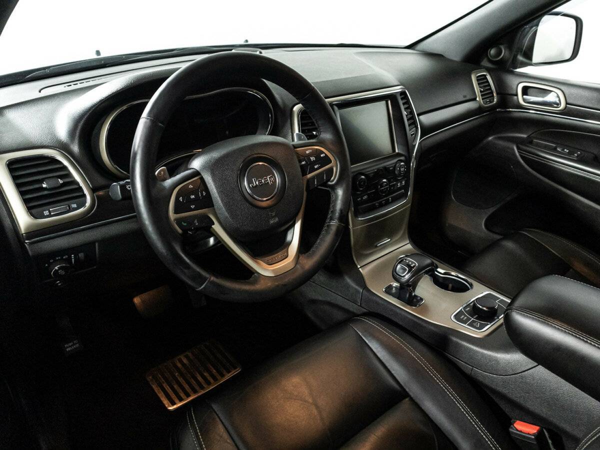 Купить Jeep Grand Cherokee с пробегом. Фото: #10