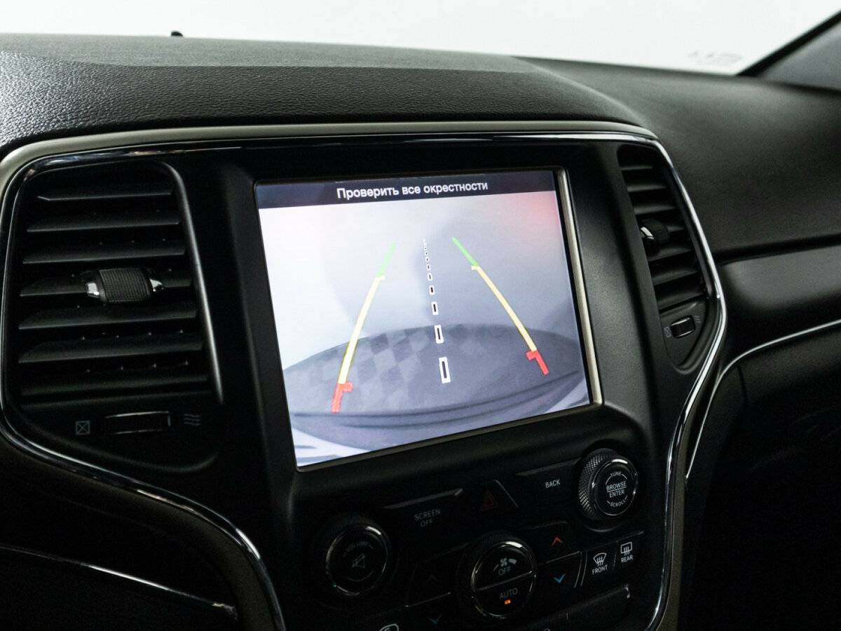 Купить Jeep Grand Cherokee с пробегом. Фото: #20