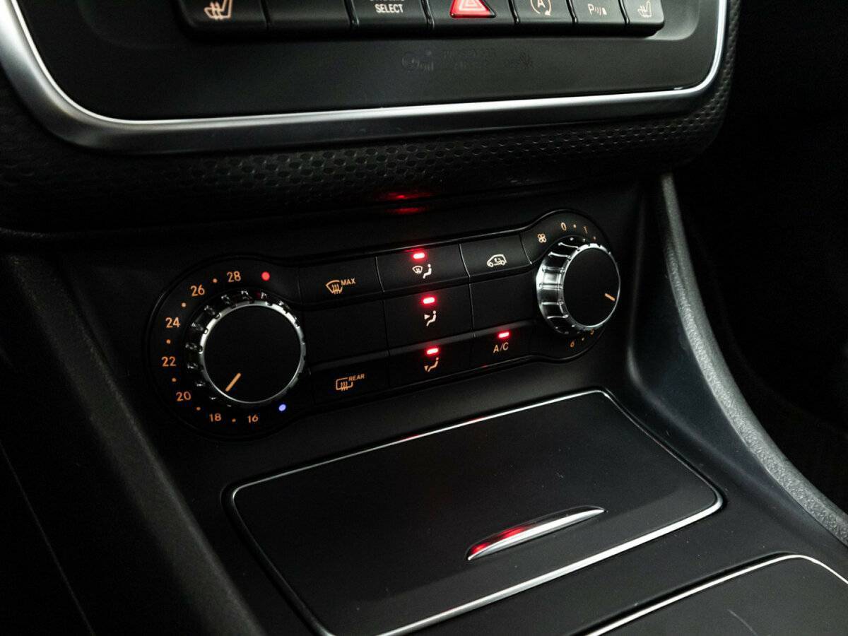 Купить Mercedes-Benz A-Класс с пробегом. Фото: #15