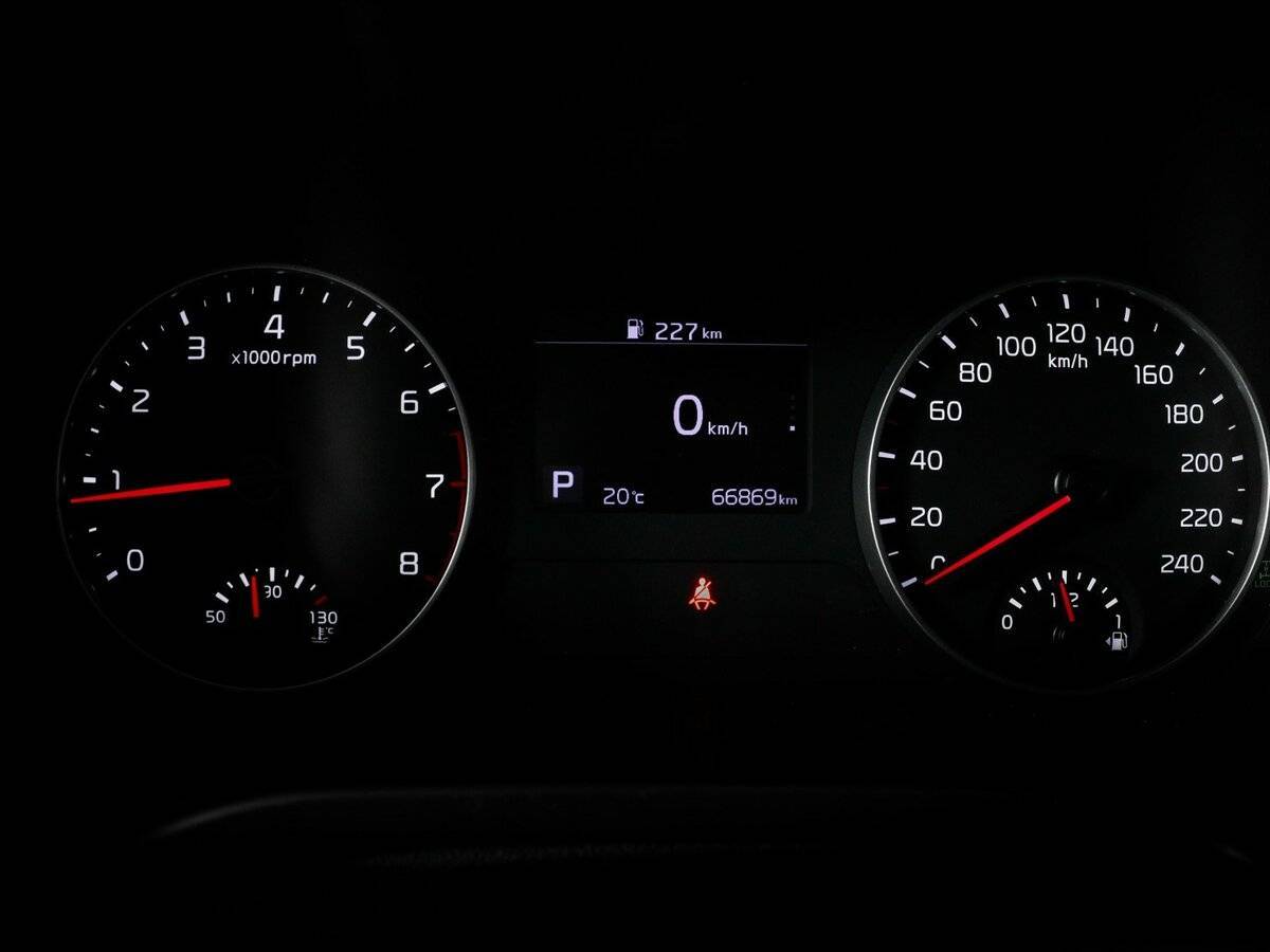 Купить Kia Seltos с пробегом. Фото: #10