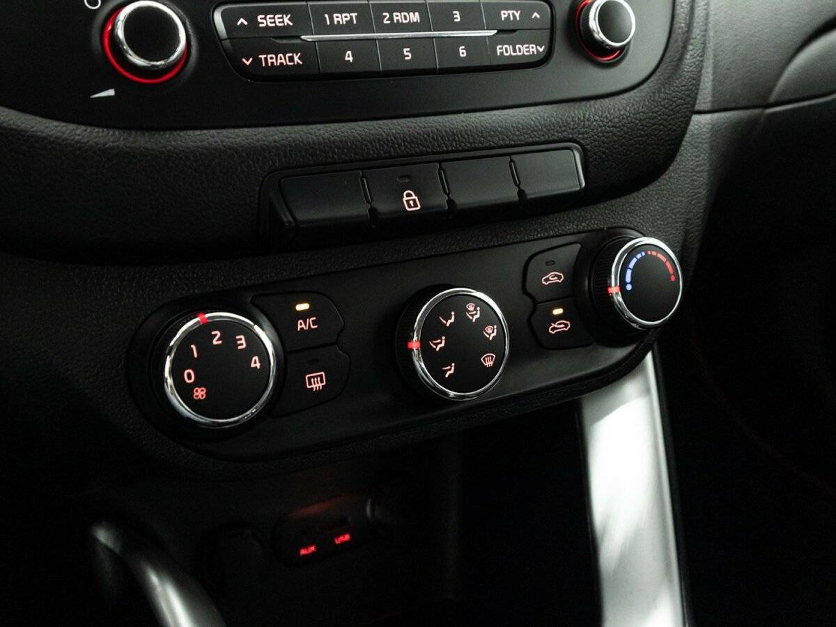 Купить Kia Ceed с пробегом. Фото: #15