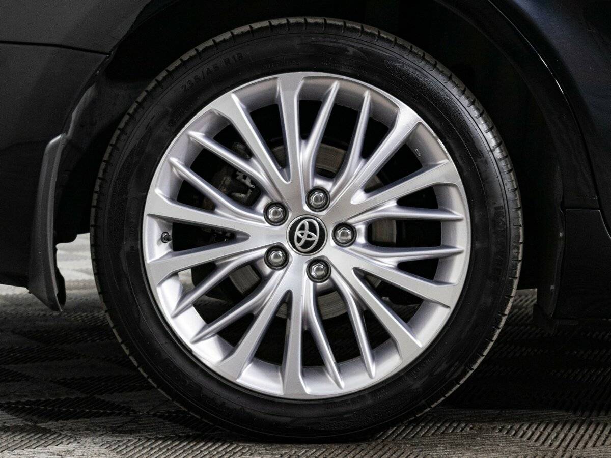 Купить Toyota Camry с пробегом. Фото: #17