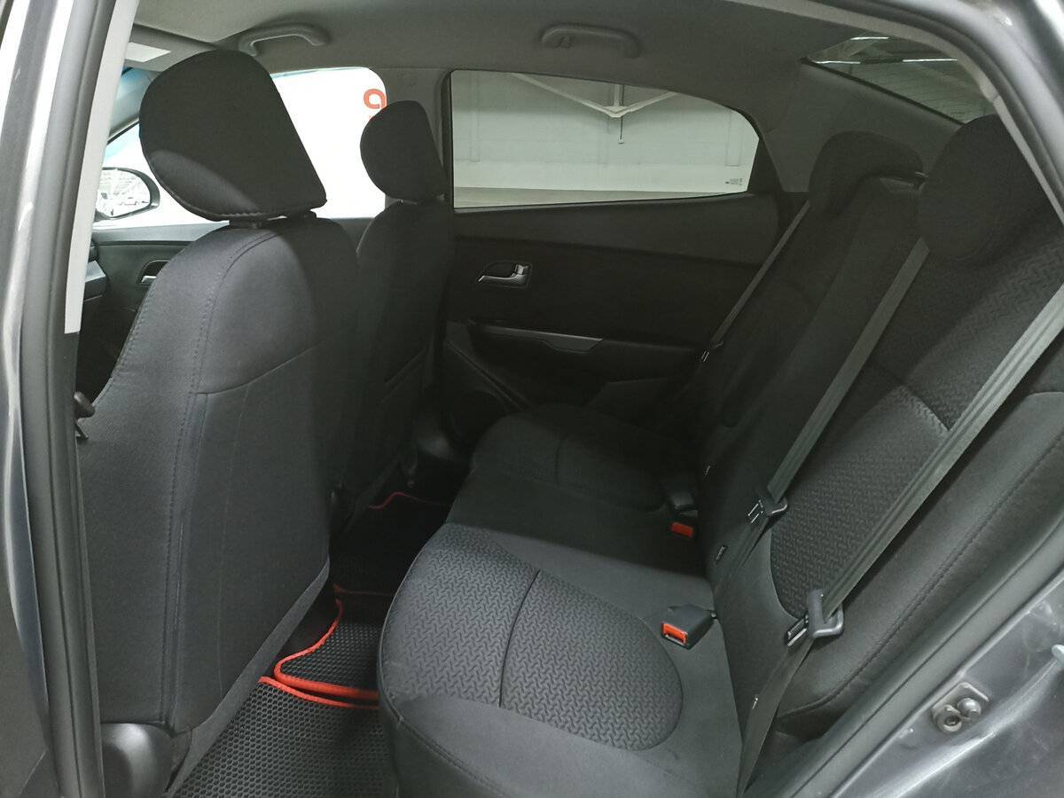 Купить Kia Rio с пробегом. Фото: #11
