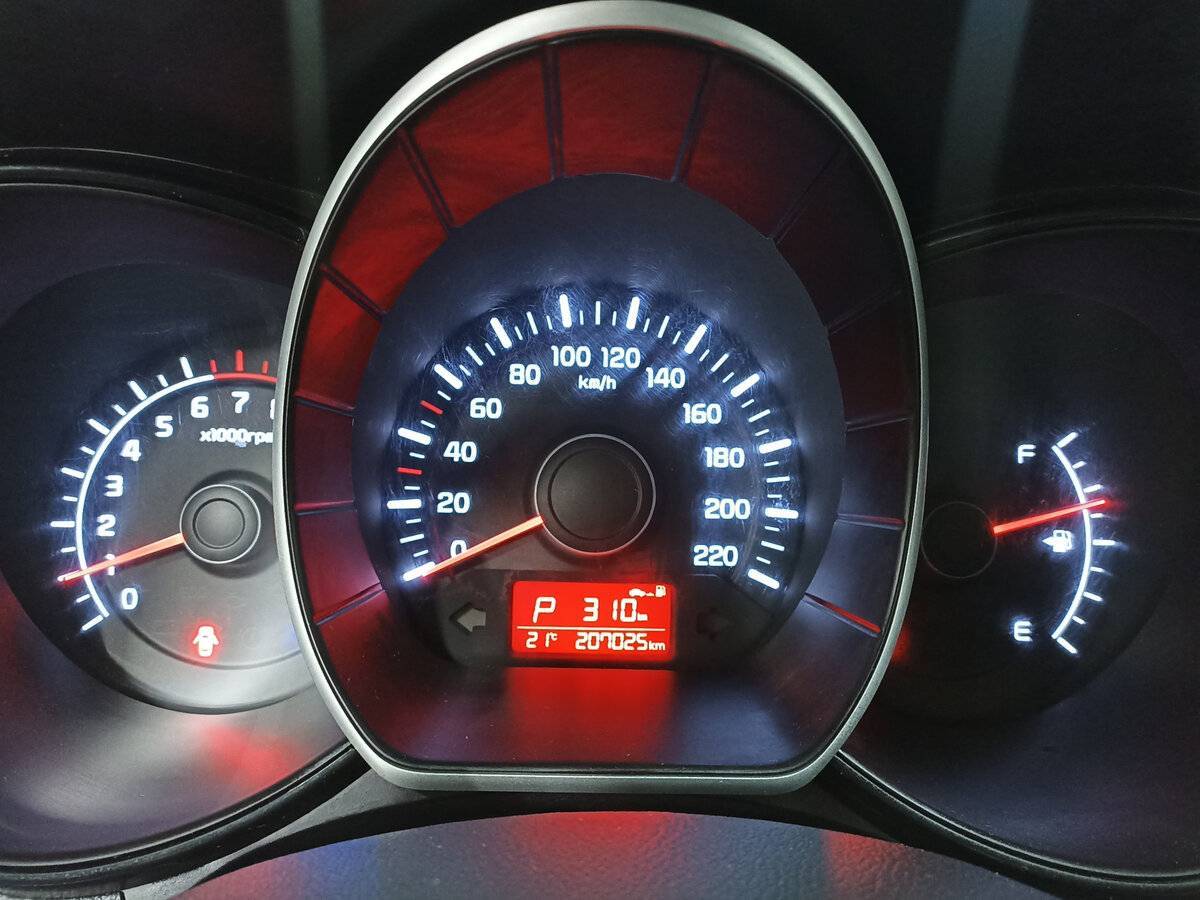 Купить Kia Rio с пробегом. Фото: #12