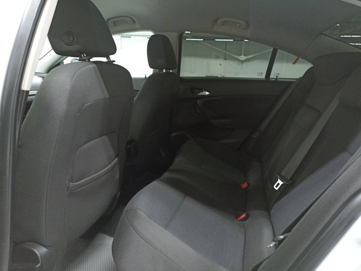 Купить Opel Insignia с пробегом. Фото: #11