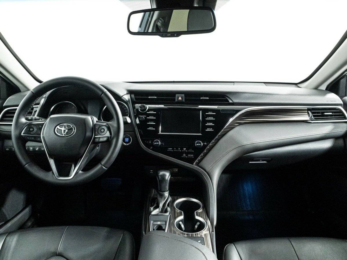 Купить Toyota Camry с пробегом. Фото: #12