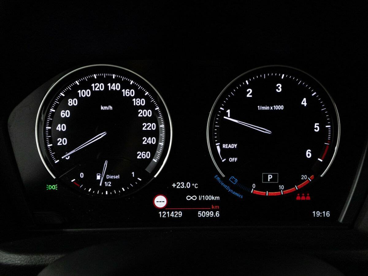 Купить BMW X1 с пробегом. Фото: #11