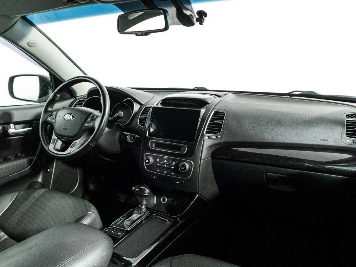 Купить Kia Sorento с пробегом. Фото: #8