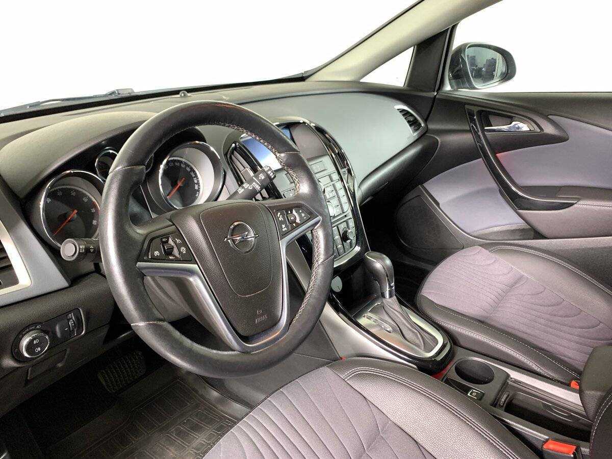 Купить Opel Astra с пробегом. Фото: #10