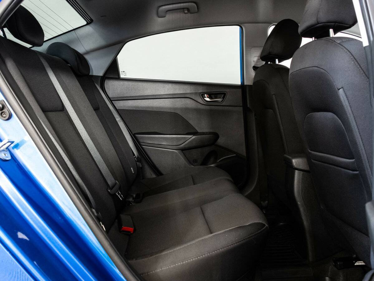 Купить Hyundai Solaris с пробегом. Фото: #15