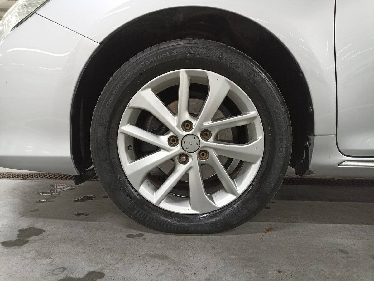 Купить Toyota Camry с пробегом. Фото: #17