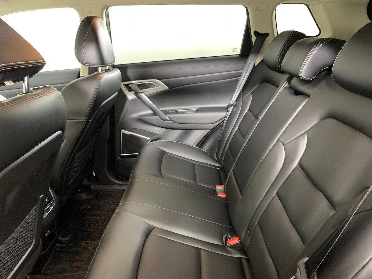 Купить Geely Atlas с пробегом. Фото: #17