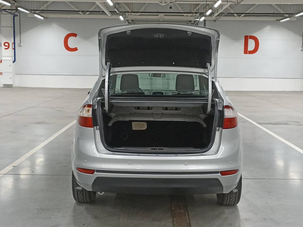 Купить Ford Fiesta с пробегом. Фото: #8