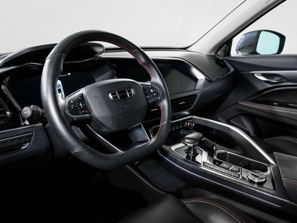 Купить Geely Tugella с пробегом. Фото: #13