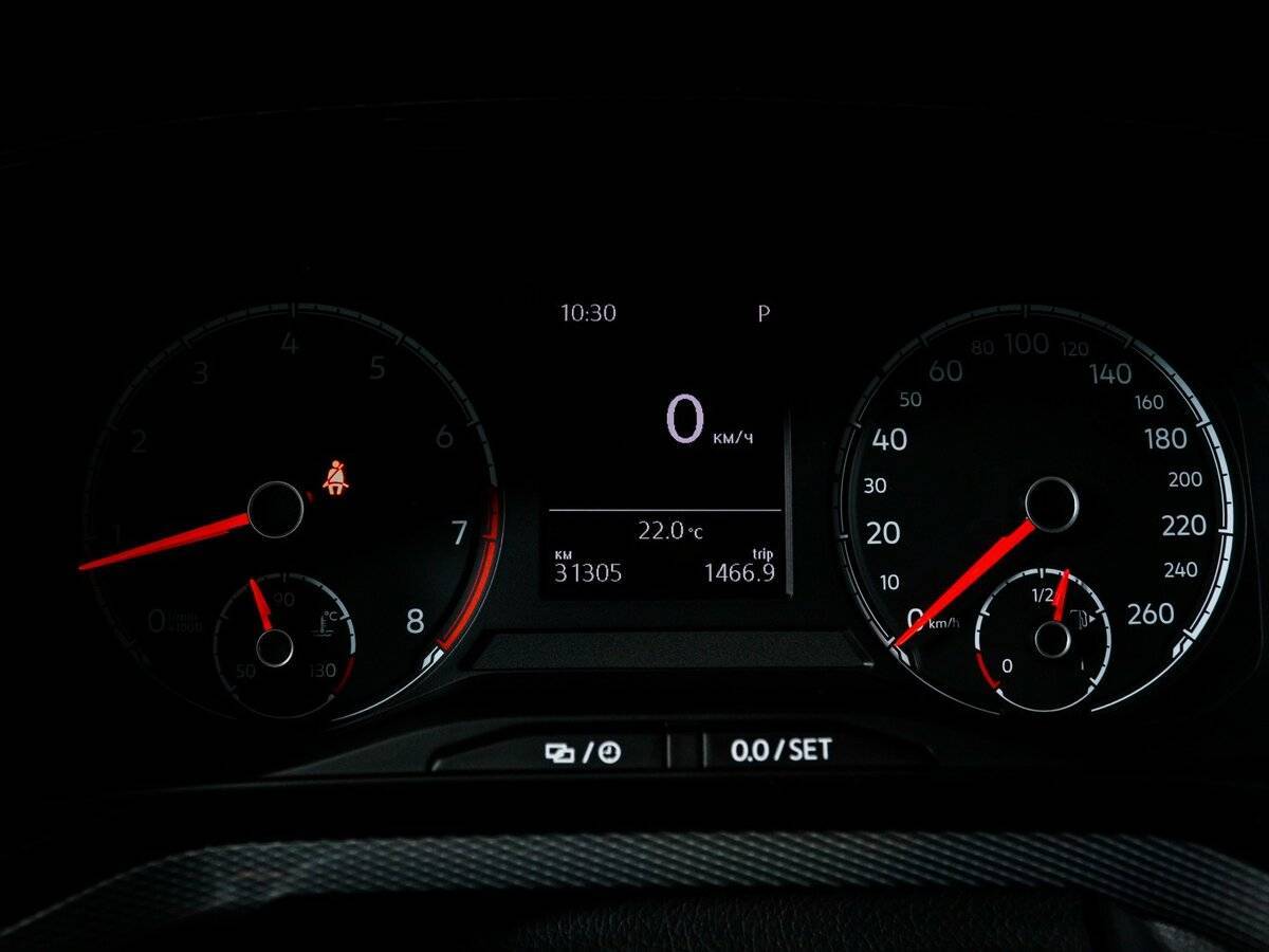 Купить Volkswagen Polo с пробегом. Фото: #10