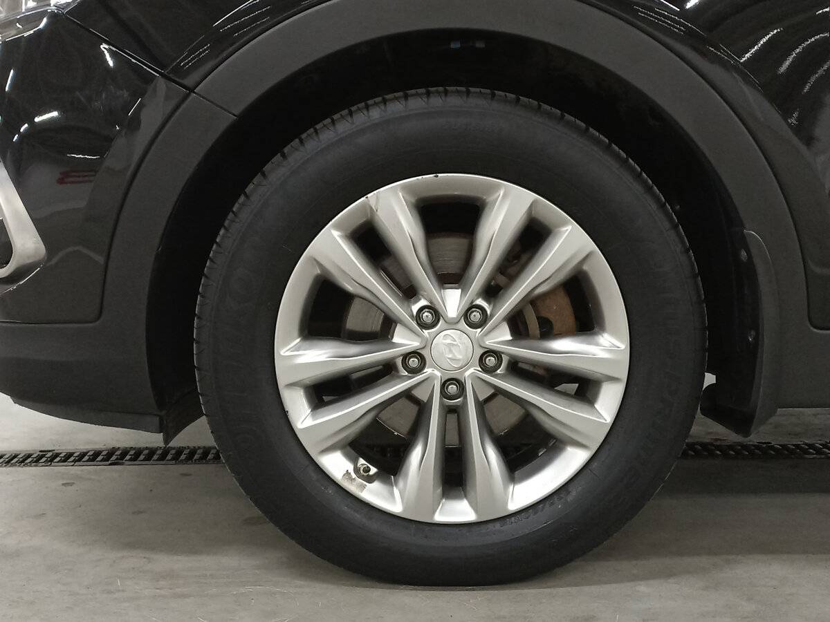 Купить Hyundai Santa Fe с пробегом. Фото: #17