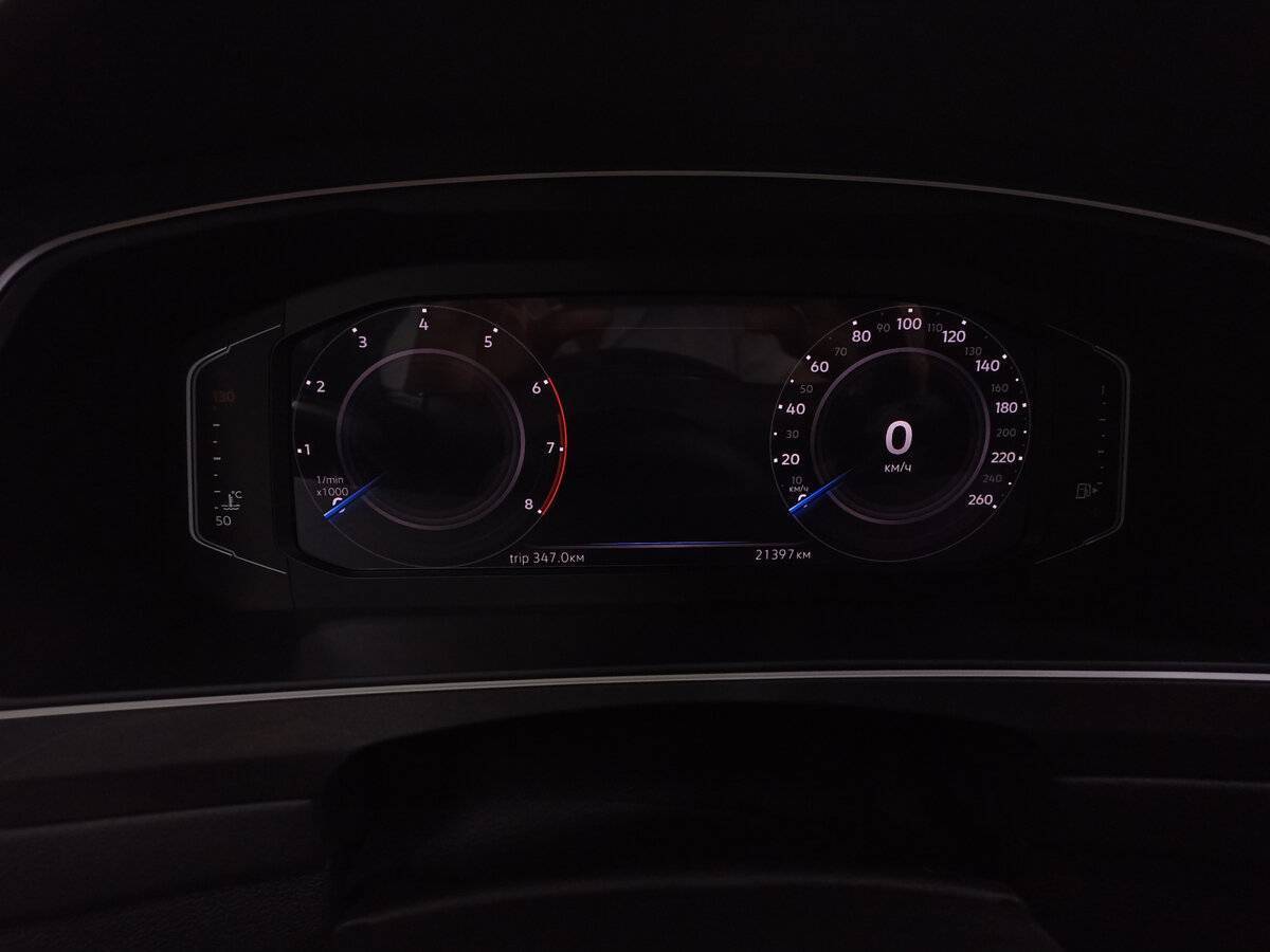 Купить Volkswagen Tiguan с пробегом. Фото: #12