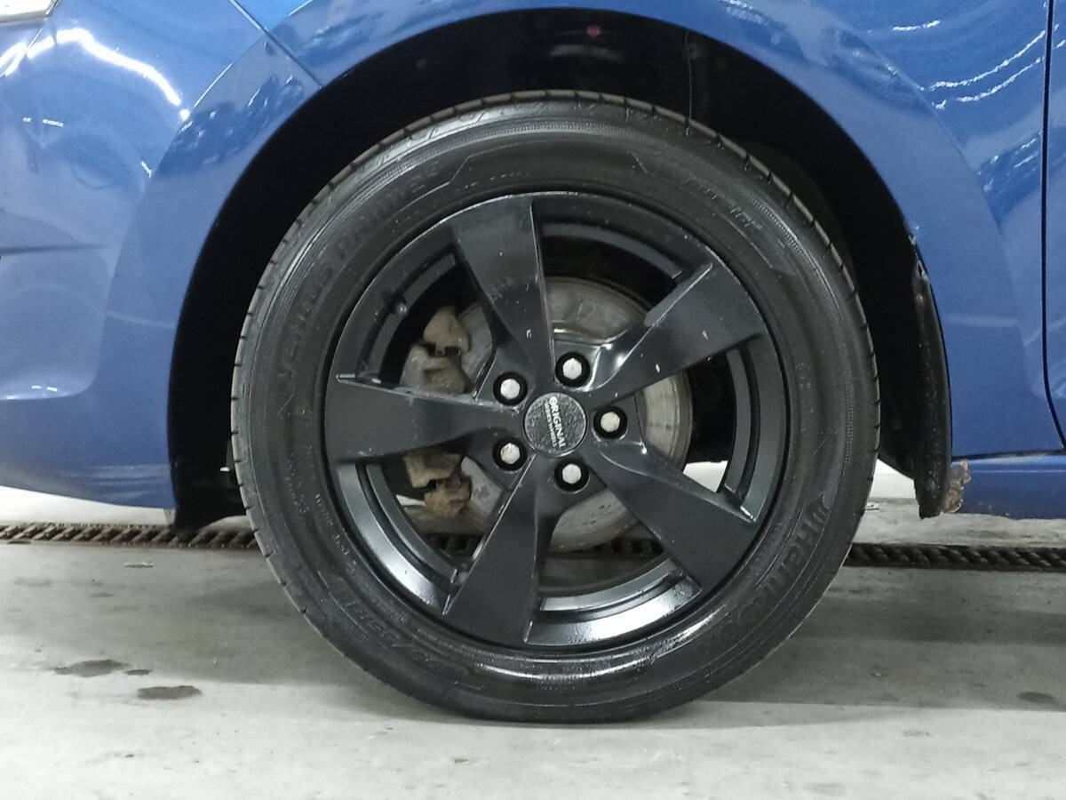 Купить Skoda Rapid с пробегом. Фото: #17