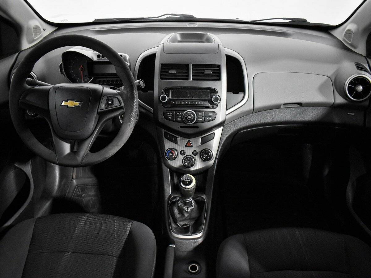 Купить Chevrolet Aveo с пробегом. Фото: #11