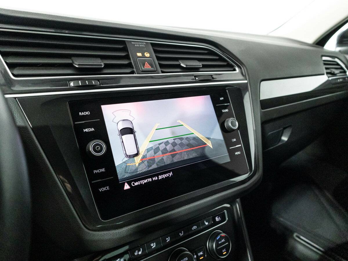 Купить Volkswagen Tiguan с пробегом. Фото: #16