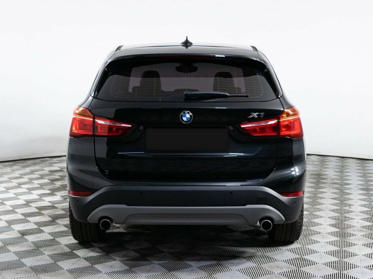 Купить BMW X1 с пробегом. Фото: #4