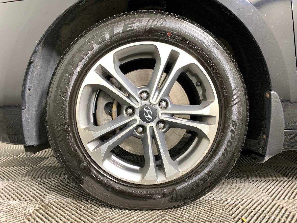 Купить Hyundai i40 с пробегом. Фото: #8