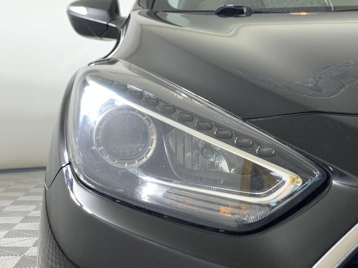 Купить Hyundai i40 с пробегом. Фото: #9