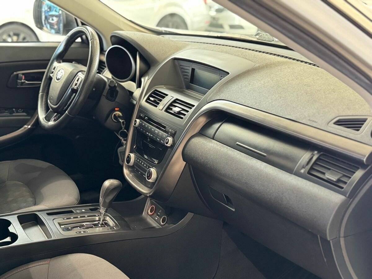 Купить FAW Besturn X80 с пробегом. Фото: #24