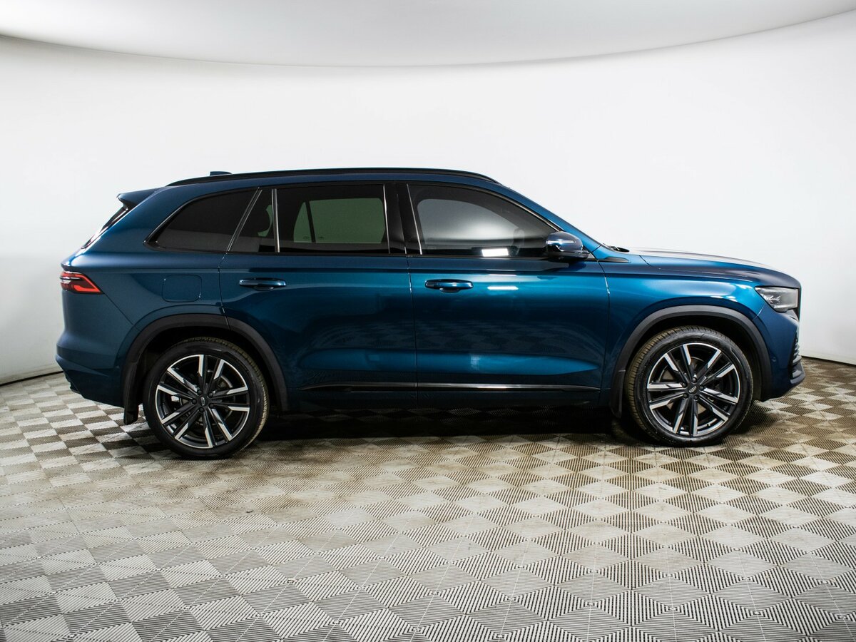 Купить Geely Monjaro с пробегом. Фото: #3