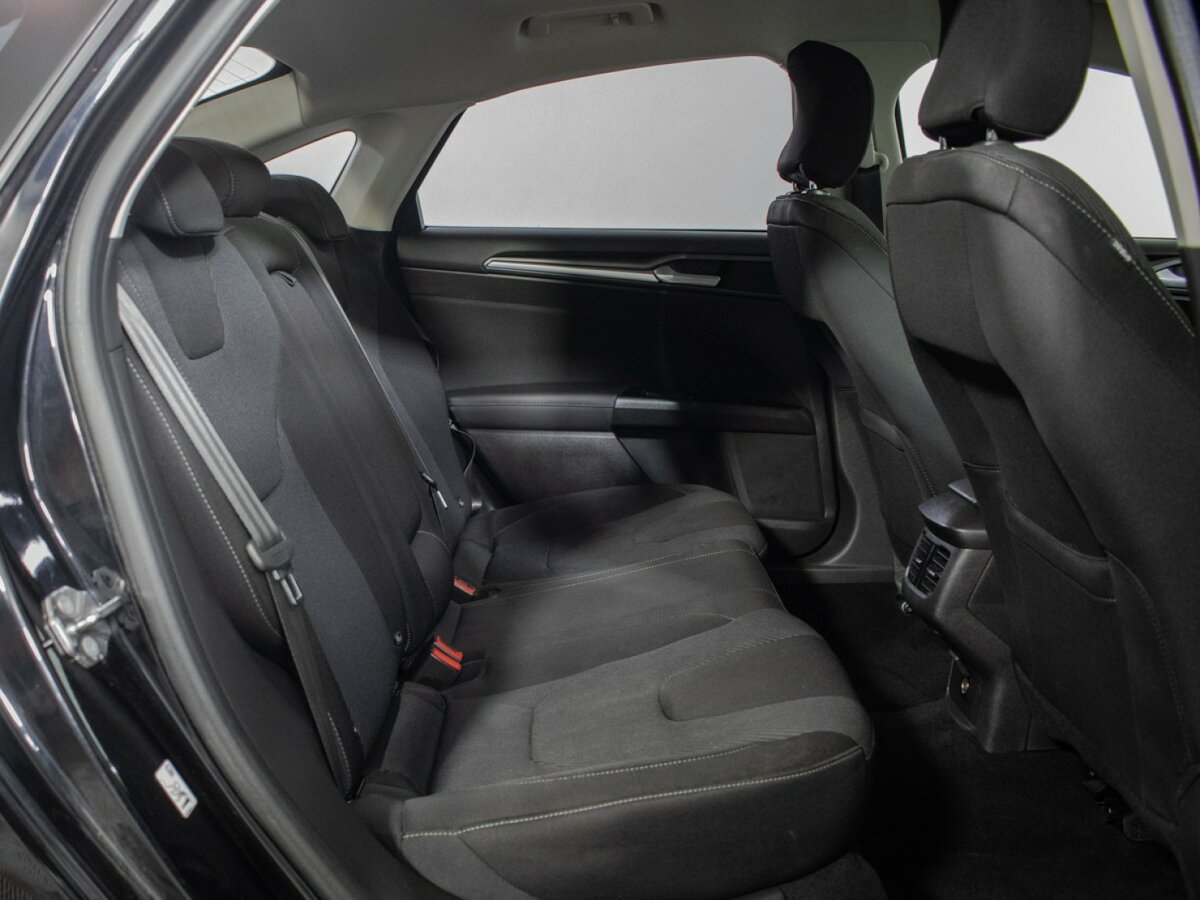 Купить Ford Mondeo с пробегом. Фото: #9
