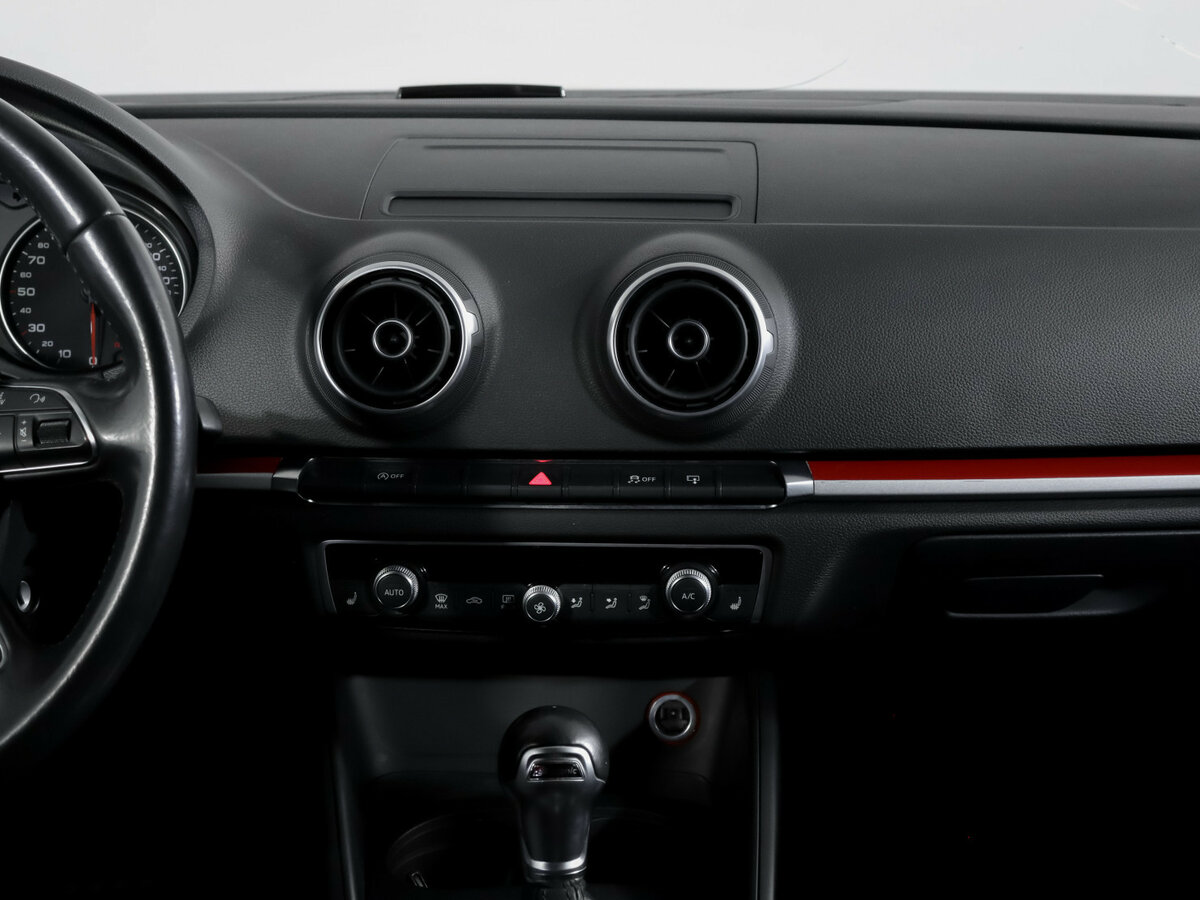 Купить Audi A3 с пробегом. Фото: #9