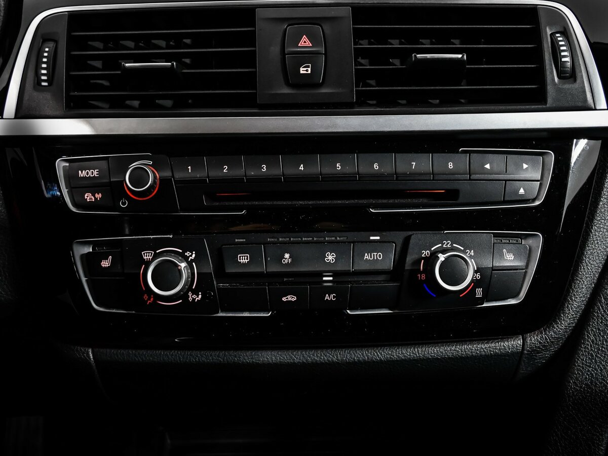 Купить BMW 3 серии с пробегом. Фото: #15