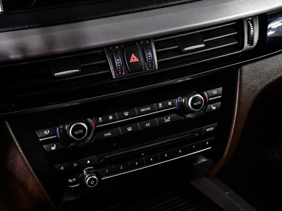 Купить BMW X5 с пробегом. Фото: #14