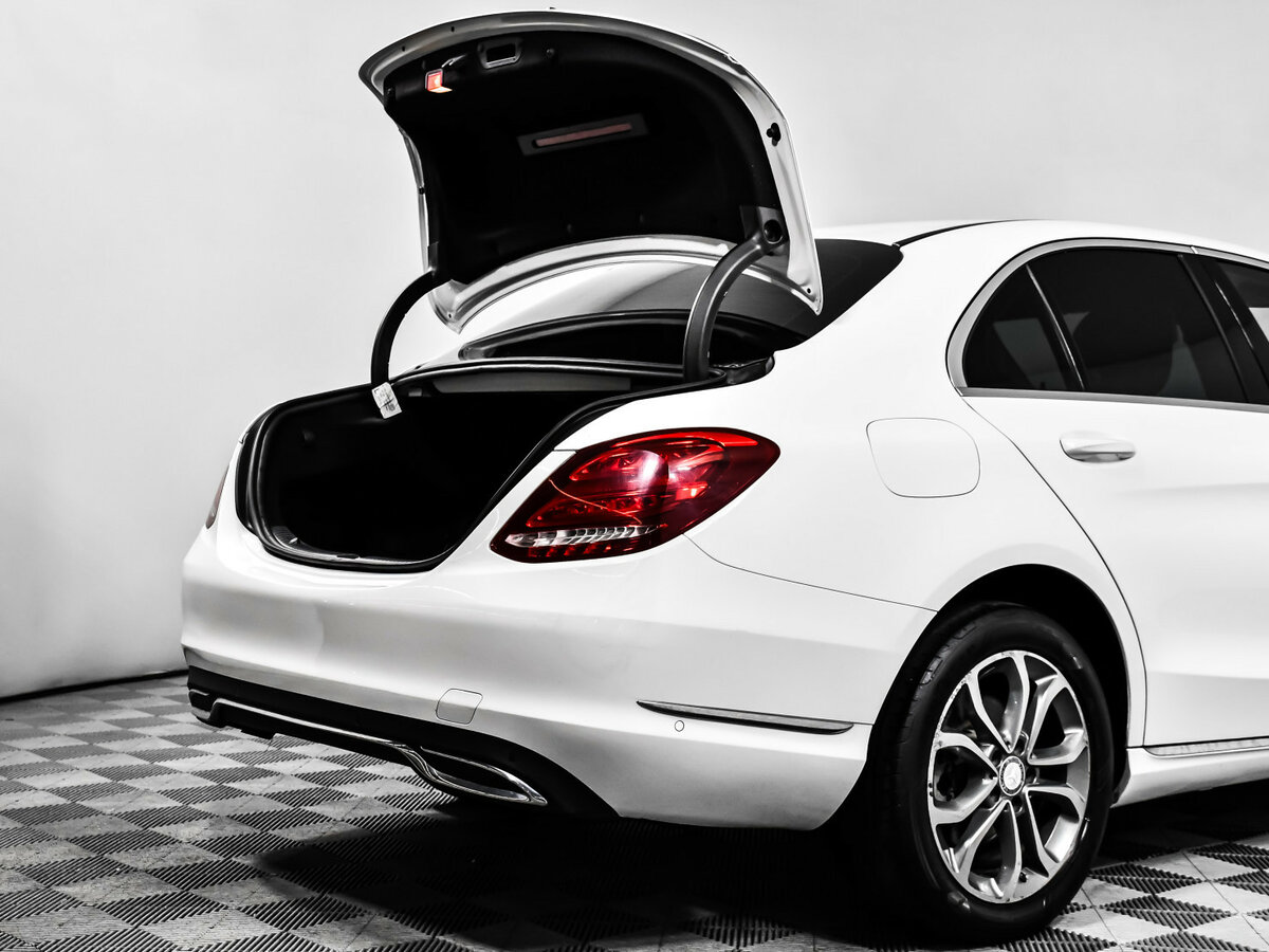 Купить Mercedes-Benz C-Класс с пробегом. Фото: #18