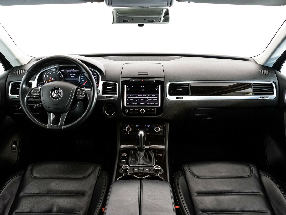 Купить Volkswagen Touareg с пробегом. Фото: #7