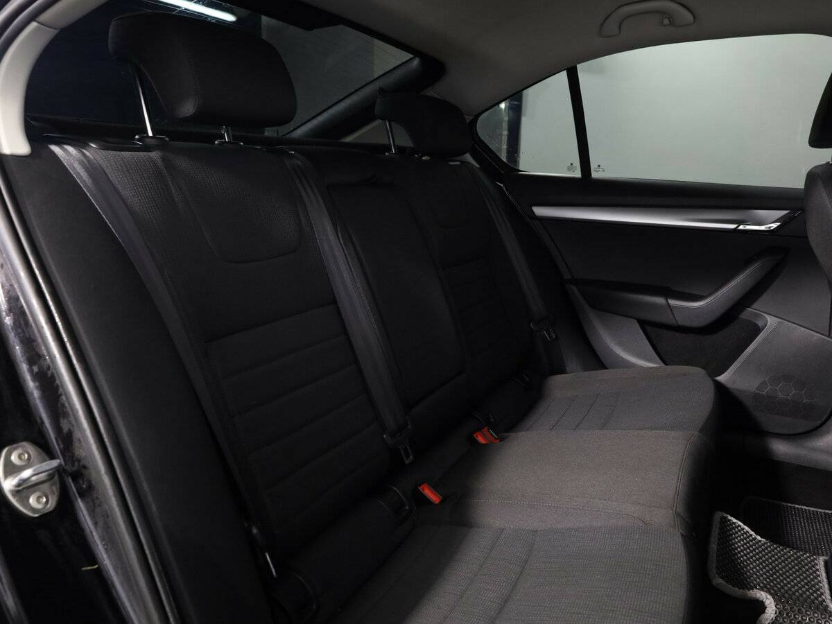 Купить Skoda Octavia с пробегом. Фото: #12