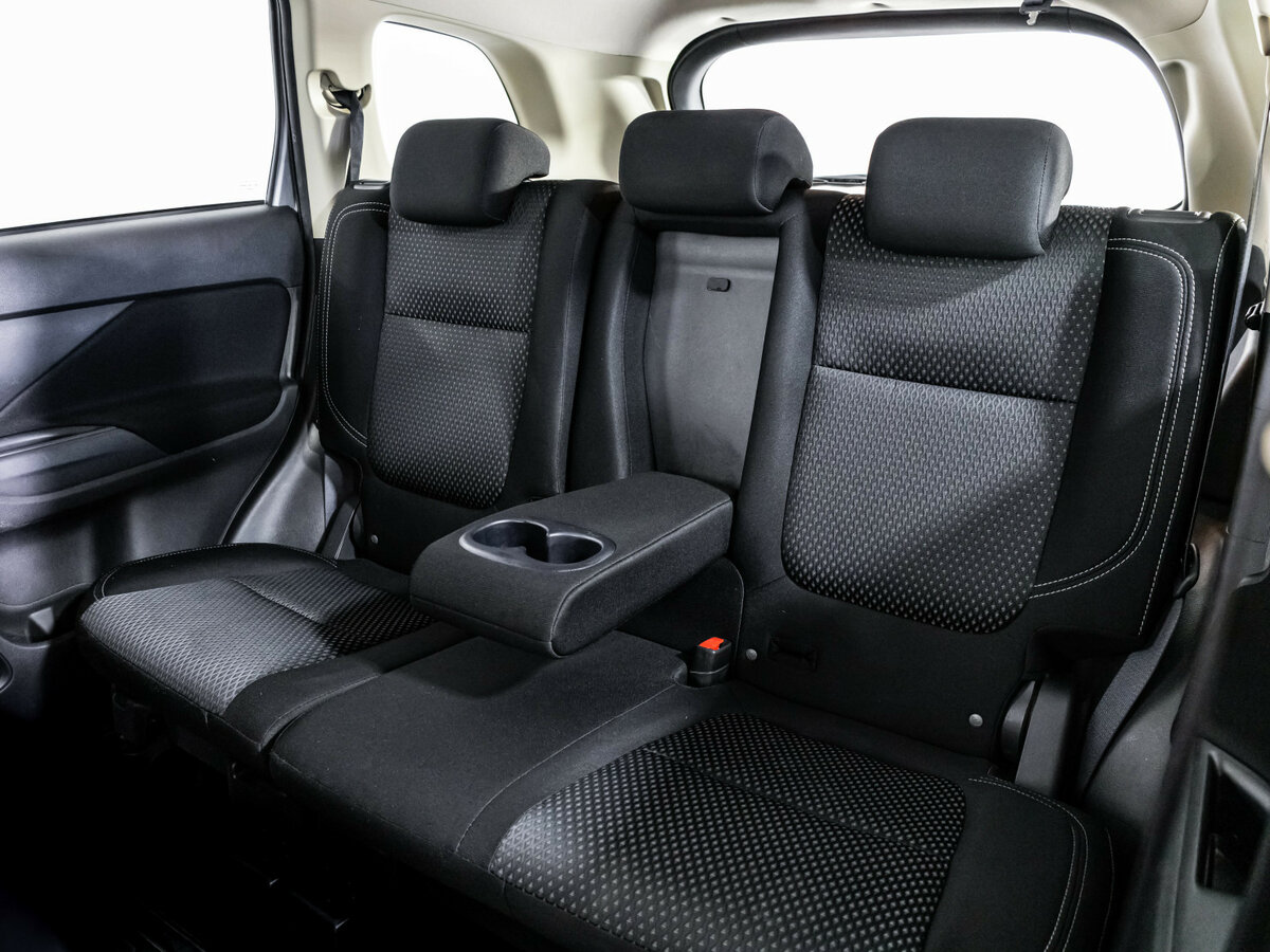 Продажа Б/У Митсубиши Оутлэндер. Фото: #15