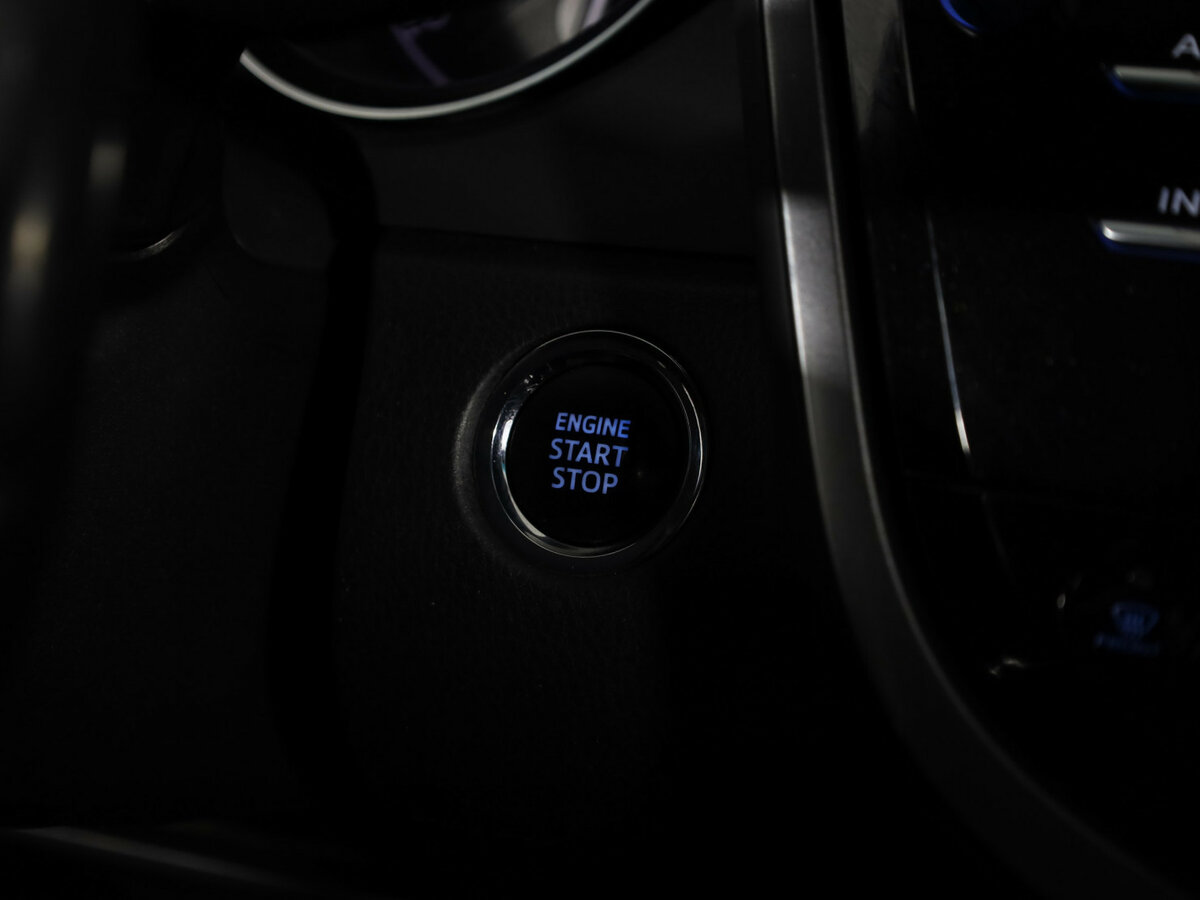 Купить Toyota Camry с пробегом. Фото: #14