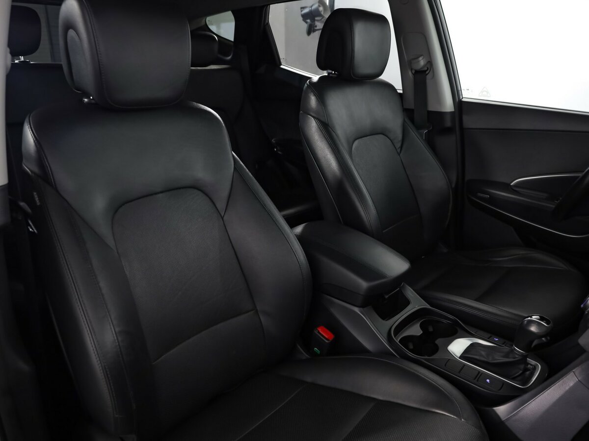 Купить Hyundai Santa Fe с пробегом. Фото: #19